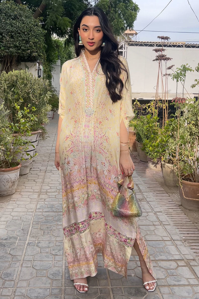 Esplendor Kaftan com joias