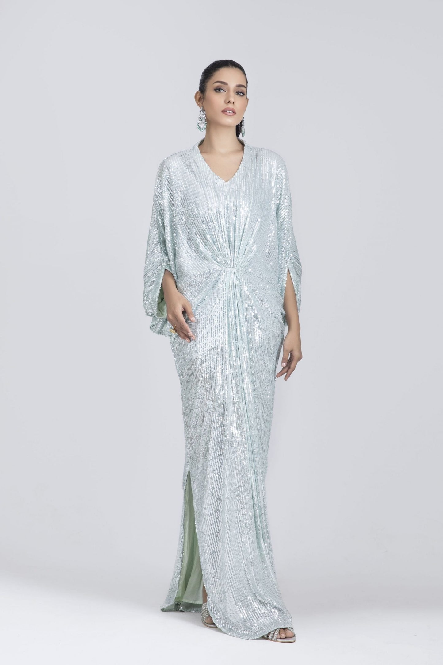 Kaftan de lantejoulas azul menta